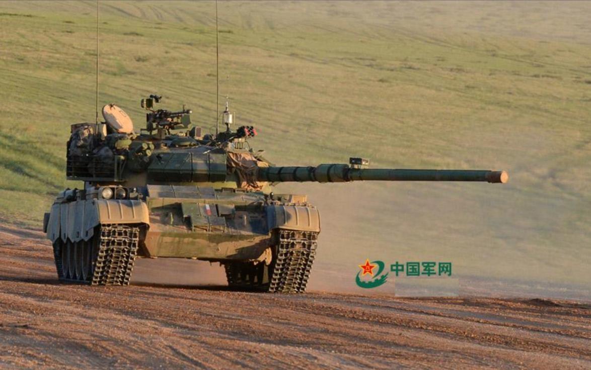 越南的T-54M3坦克好像比不上我国的59D。
越南的T-54M3坦克依然是主力