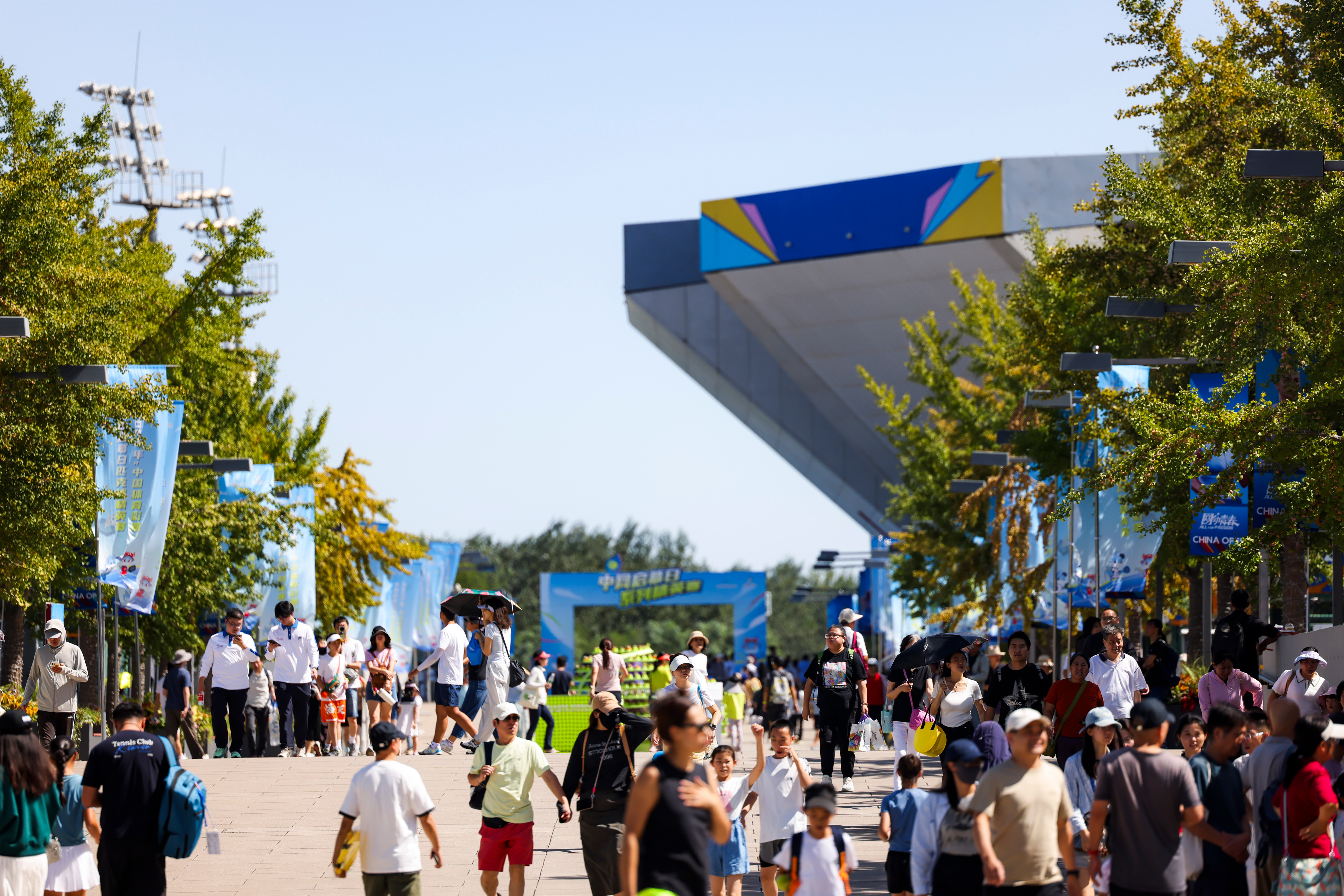 🔥2025中网已正式开幕，超燃现场嗨到爆！🎾ITF青少年J300资格赛，青春