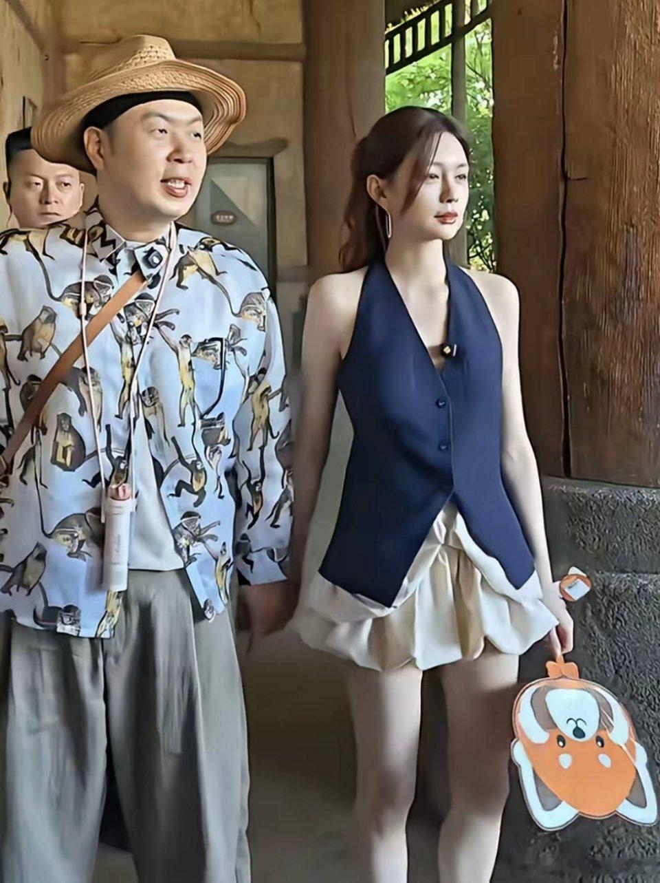 沈梦辰无论从身材长相，都很不错大家觉得他们两个般配吗为啥他们会在一起呢？ 