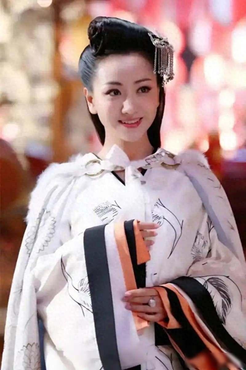 霍成君：汉宣帝许平君“故剑情深”故事里的反派，最终结局如何
长安城西边的上林苑里