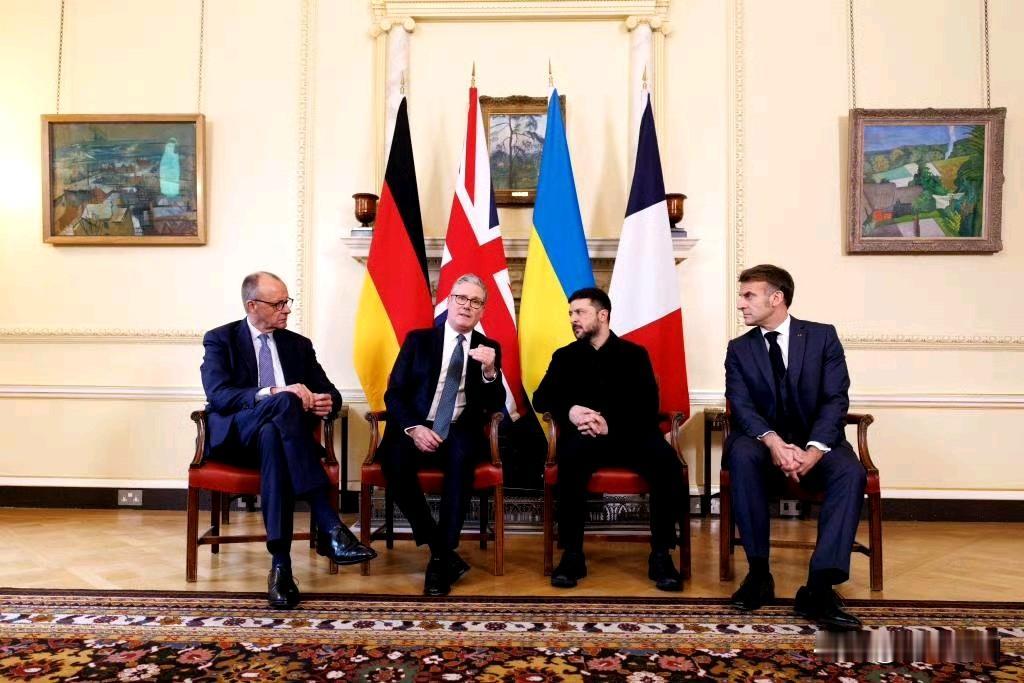 【泽连斯基：若美欧确保选举安全，乌克兰愿在60至90天内举行选举】

12月9日