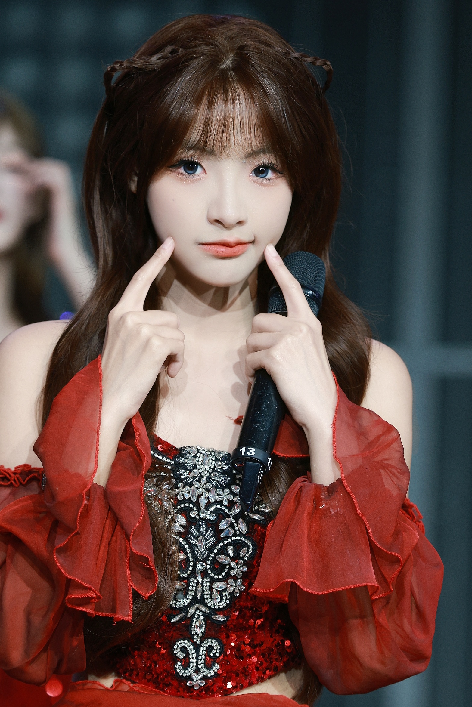 李佳恩 0614 戳一下