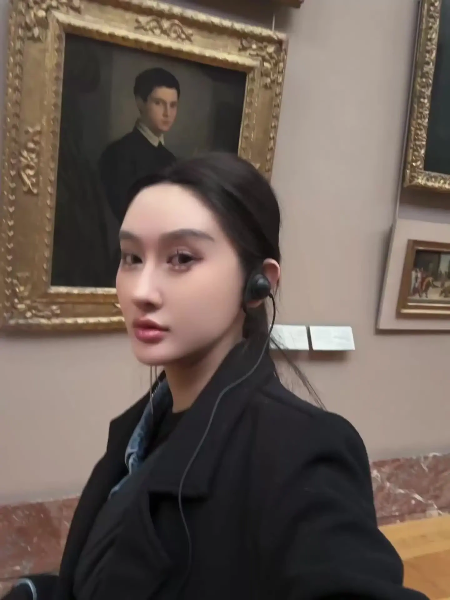 祝你成为很会赚钱 并且超级漂亮且自信的女性