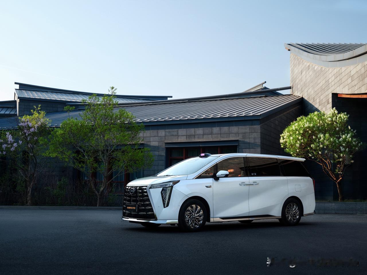 三年不换车——买韩系；
六年不换车——买德系；
九年不换车——买日系；
终生不换
