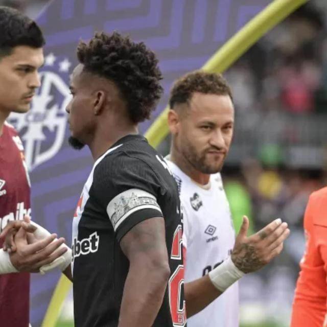 【内马尔两助攻 赛前对手不跟他握手在巴西引起争议】在巴西ESPN电视台社交媒体账