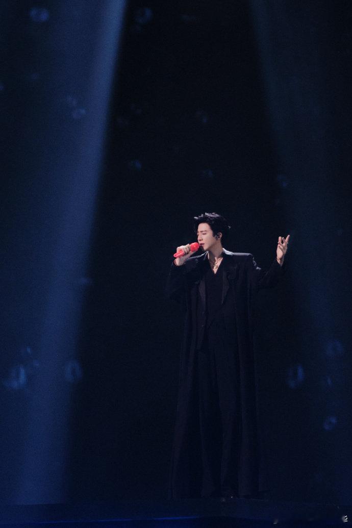 刘宇宁男全一 影视圈强势输出，多部作品热度破万；音乐圈堪称OST劳模，金曲无数。