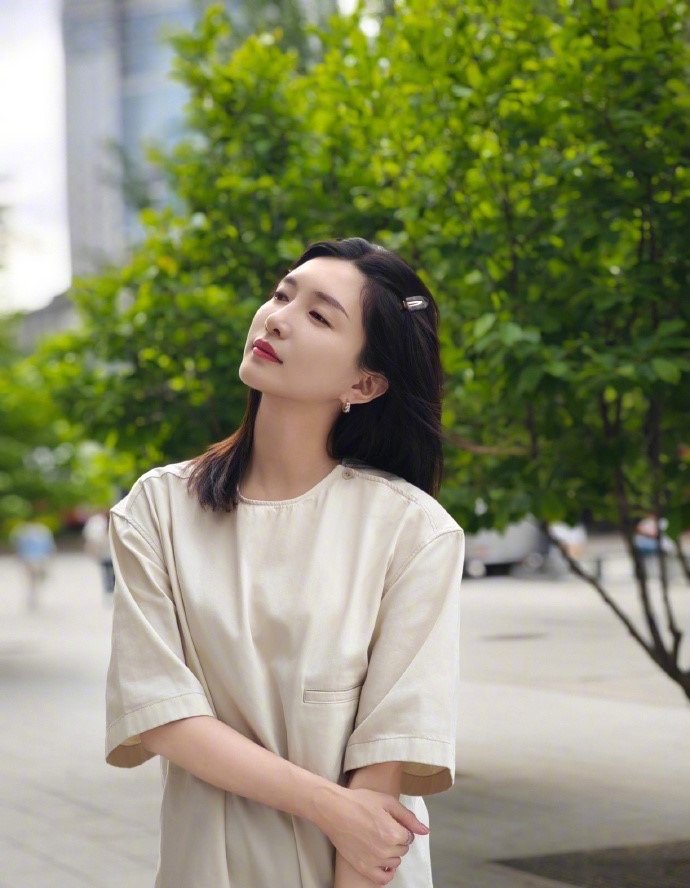 江疏影的塑造力就是这么绝#江疏影白切黑反差感#变装后的气场完全是另一个人#江疏影