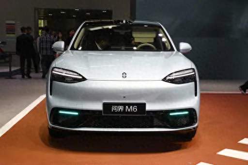 问界M6深度拆解：实用主义的家用SUV如何设计？