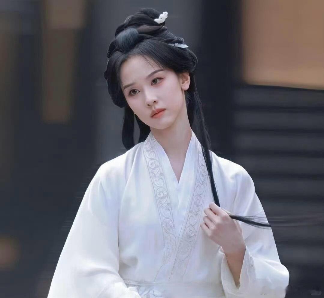 刘浩存陈都灵打callback剧集翘楚 这种互相托举的感觉真好。你上新剧我帮你吆