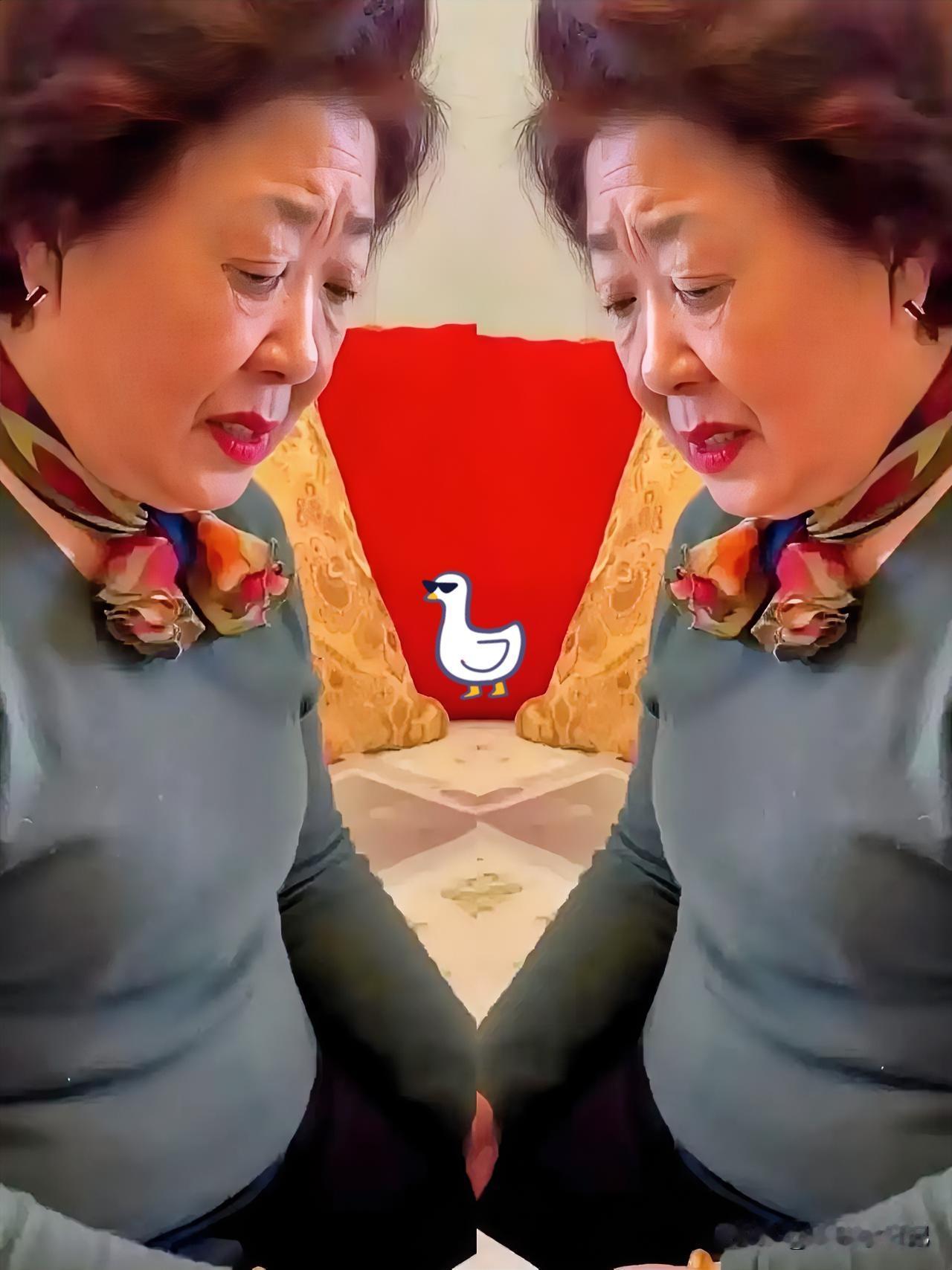 南博这次算是摊上大事了
 
庞叔令在香港直接掀桌子：祖上捐的半部书画史，居然没进