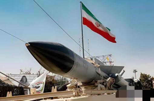 伊朗新的最高领袖真的有说法，刚上任就调整了部署，每一次决策都在点子上。
 
如果