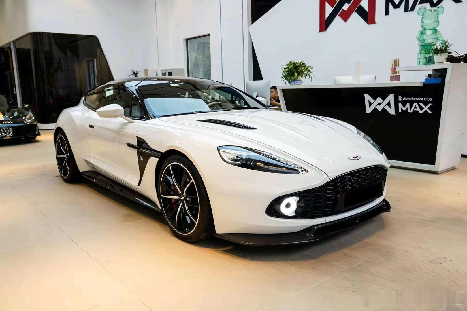 阿斯顿马丁ZAGATO，实车真好看！ 