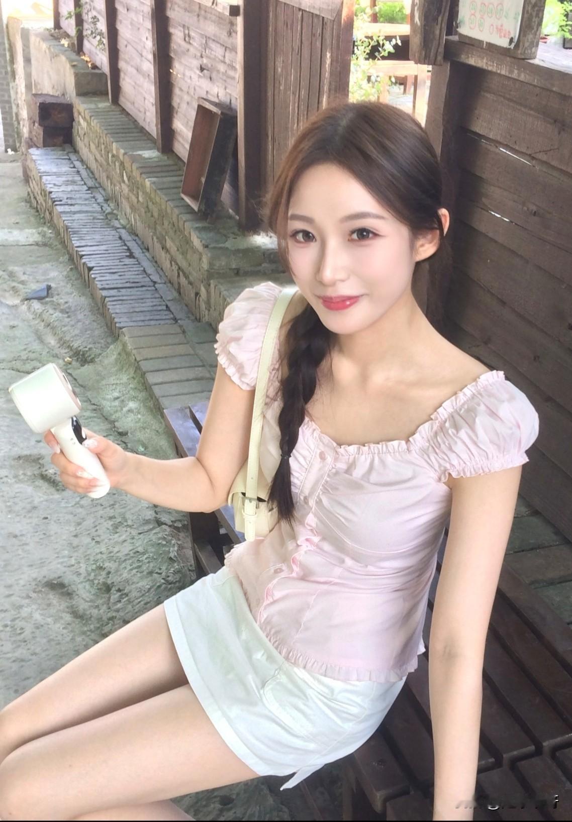 小风扇好，还是大蒲扇凉快