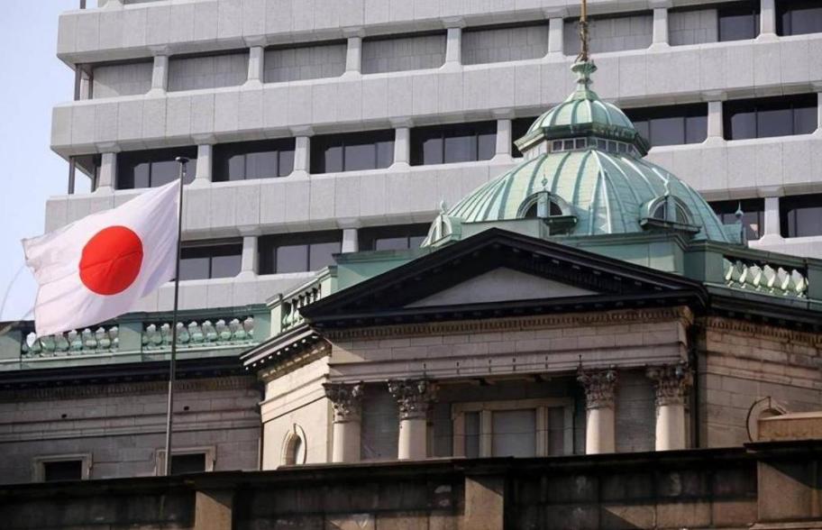 日本担心阅兵后，中美之间会把交锋战场放到日本！
 
先看印太这边，日本早被美国绑