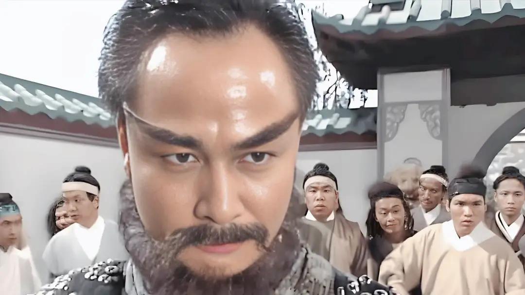 难怪金轮法王打不过杨过，你看他练的什么武功？周伯通根本看不上
 
神雕时代，金轮