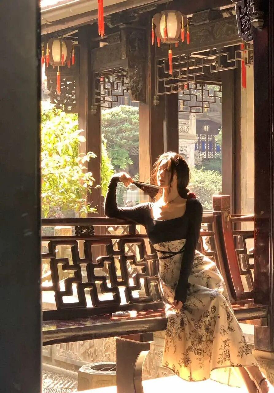 我就是这样 冷清且热烈