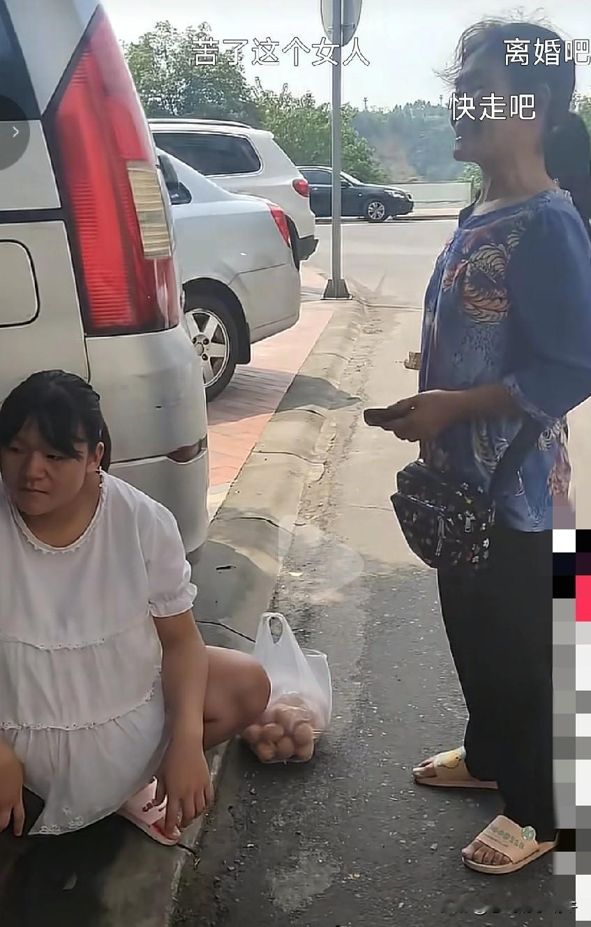 是不是有的坏老一辈人都受够了所谓的婆婆对她们的虐待，所以很多老太婆对儿媳妇才百般