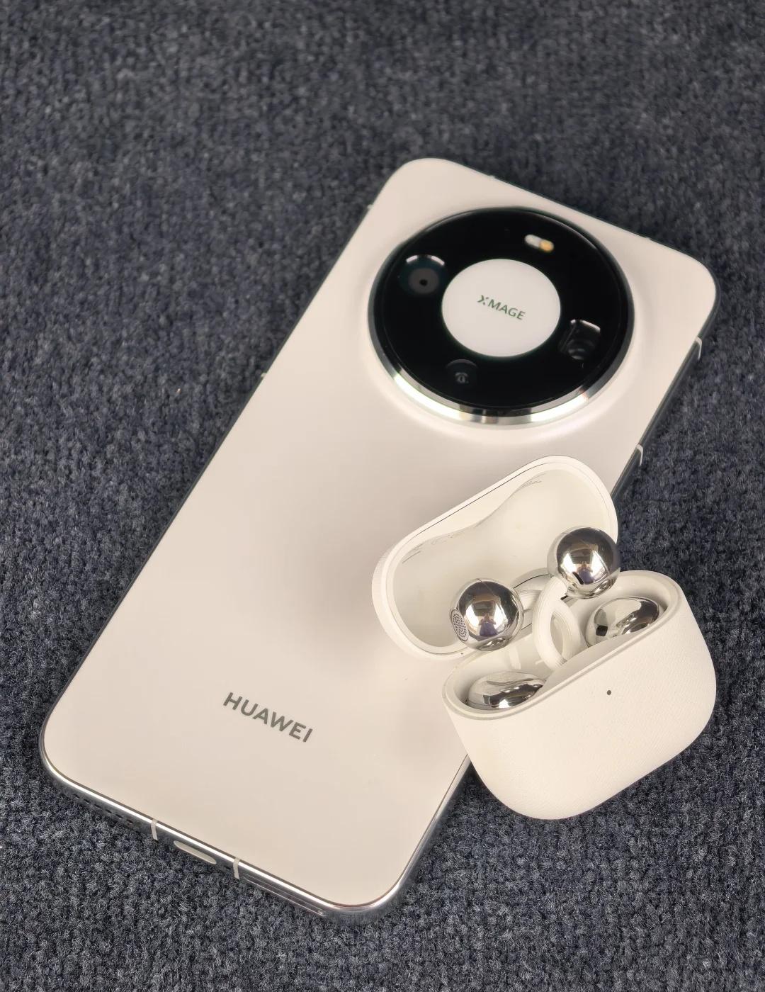 🤳手机和耳机怎么搭配？
雪域白的Mate80ProMate80  华为Mate