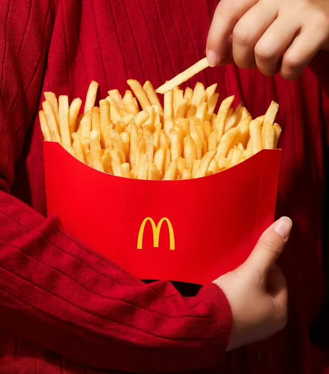 麦麦，你们什么时候在大陆推出这款「超大份薯条」？我需要🍟🍟