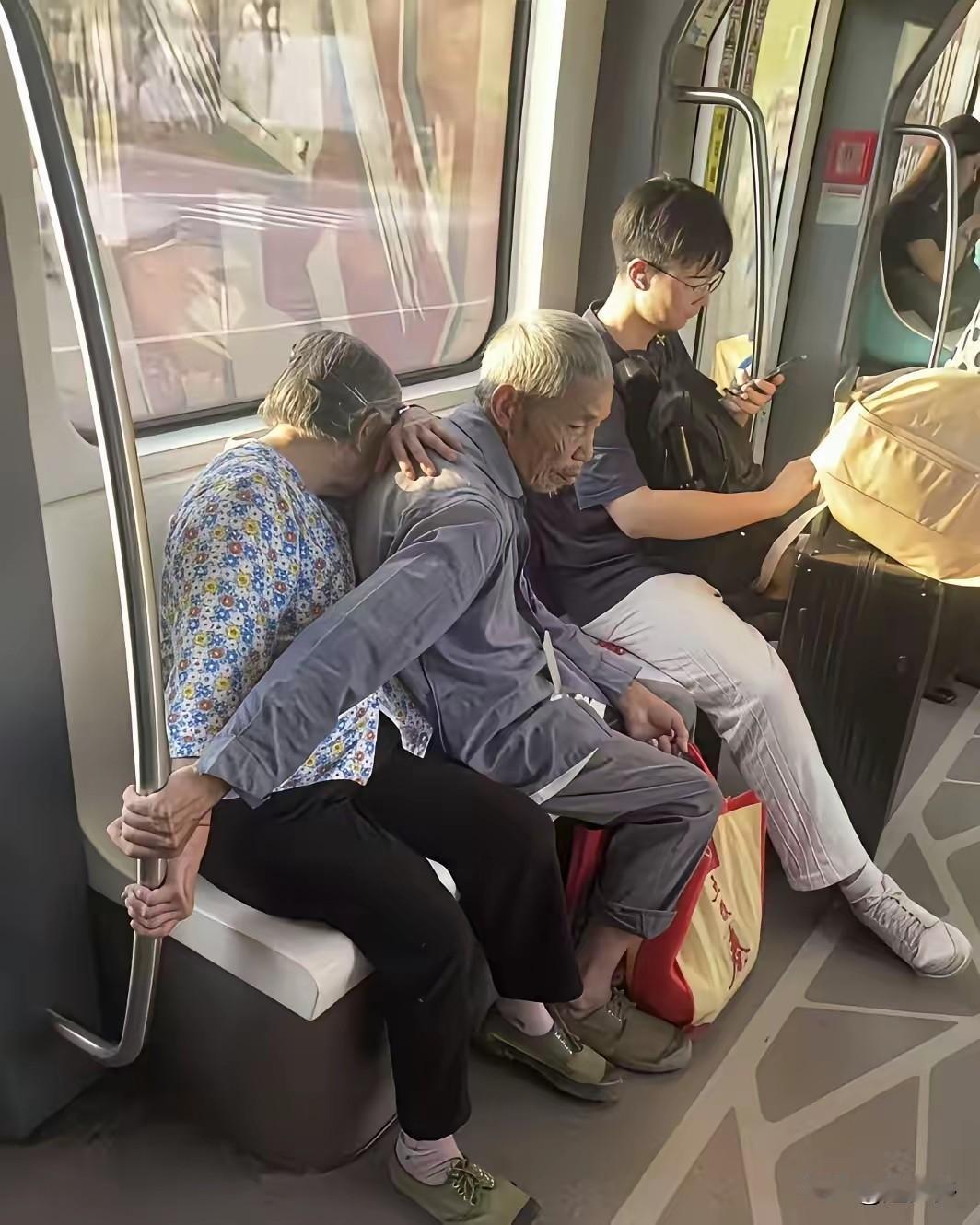 爱情是什么，这就是最好的答案！[赞]