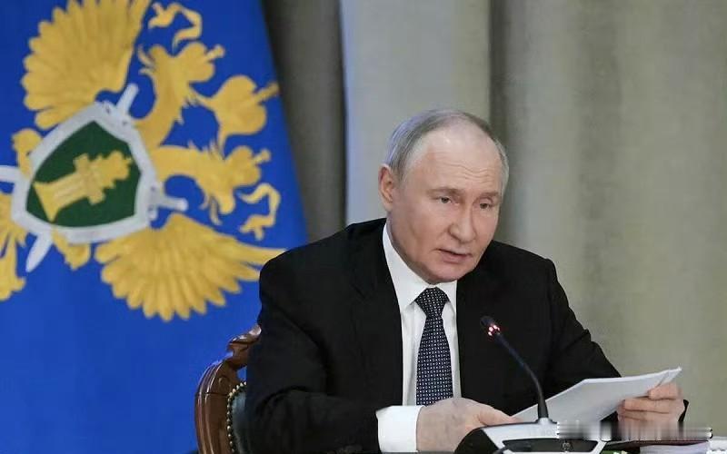 普京痛骂“欧洲小猪崽子们”! 重批挑起冲突 想从俄罗斯解体分得好处

综合《俄新