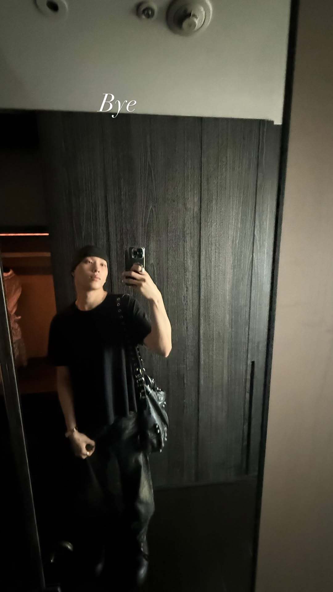尹起昊  🐺P1Harmony 260706 📷【银丝】快拍 keeeeee