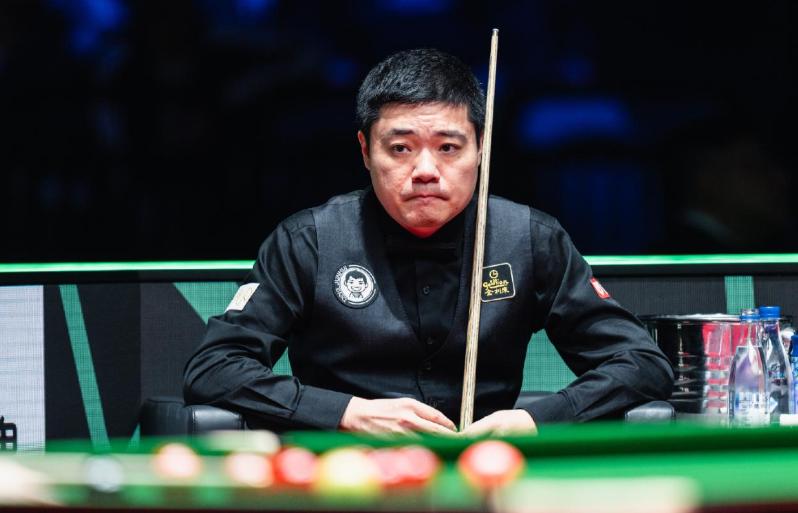 刚和朋友分开，正刷手机呢，当看到斯诺克资格赛这消息看得人头皮发麻，一位跟了赛事十