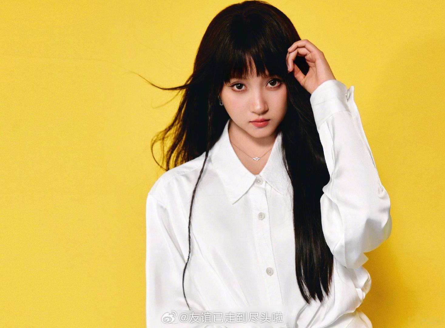 央视五四晚会女星造型[举手][举手]关晓彤、赵今麦、卢昱晓、吴宣仪、希林娜依高 