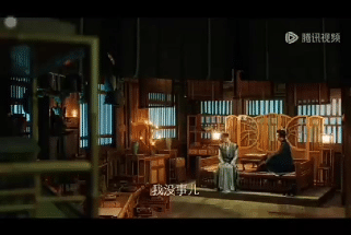 比大如还恶心的神经病女主来了…这是在干嘛呢？丫鬟做错了什么，好高高在上的人上人啊