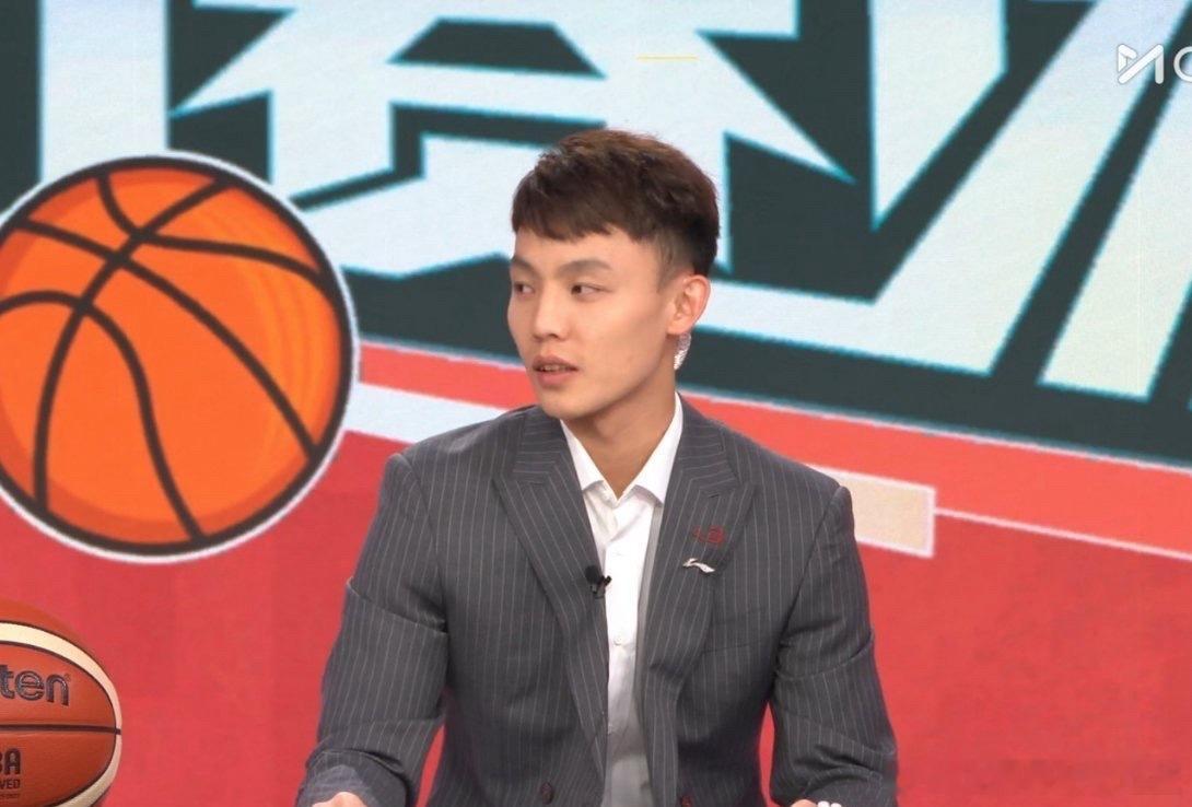 徐杰又咋的了？[哼][哼][哼] 徐杰解说 ​​​