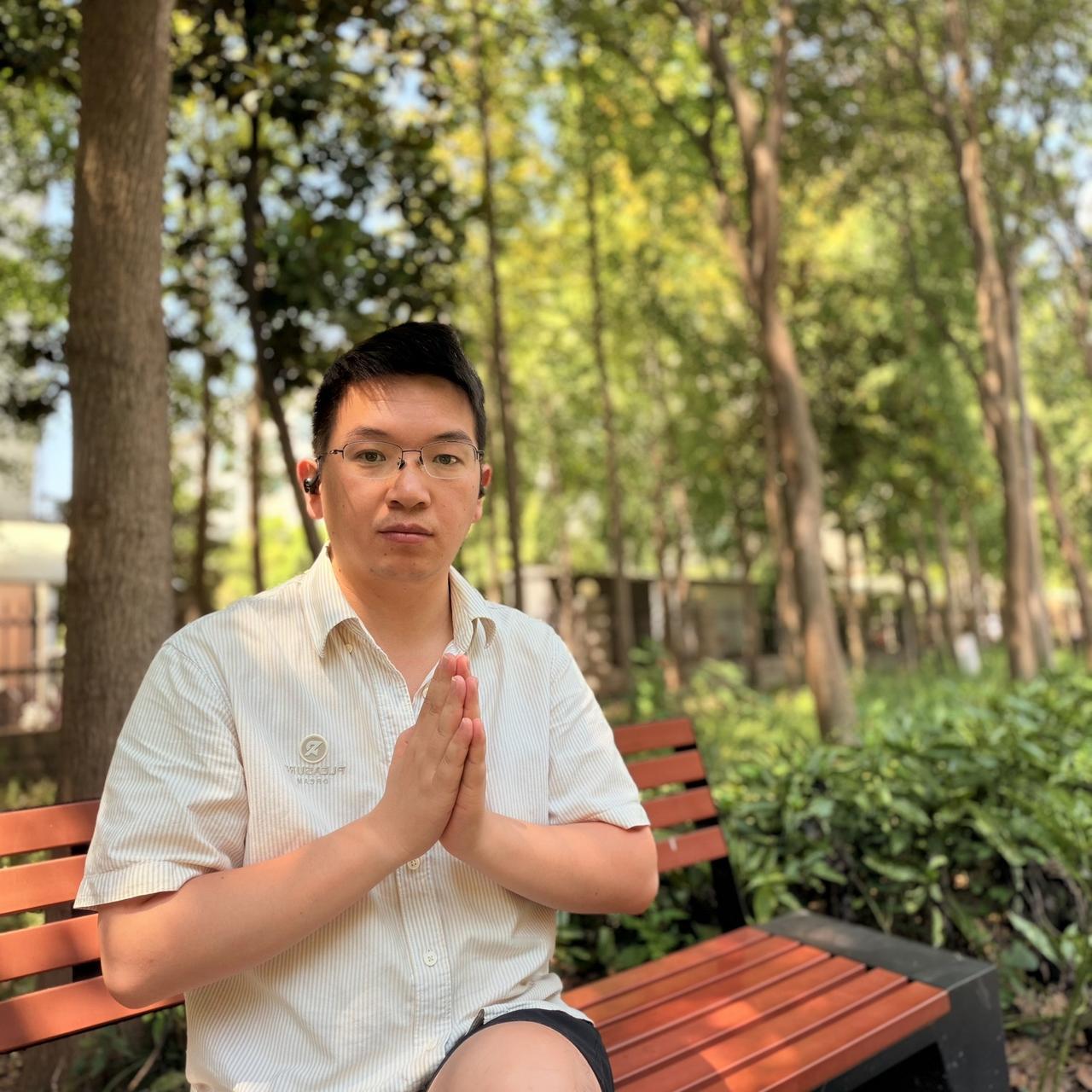 秋天最美妙的时刻，就是在胖东来买完食材后，在回家的道路上到处都是凉意和微风，就连