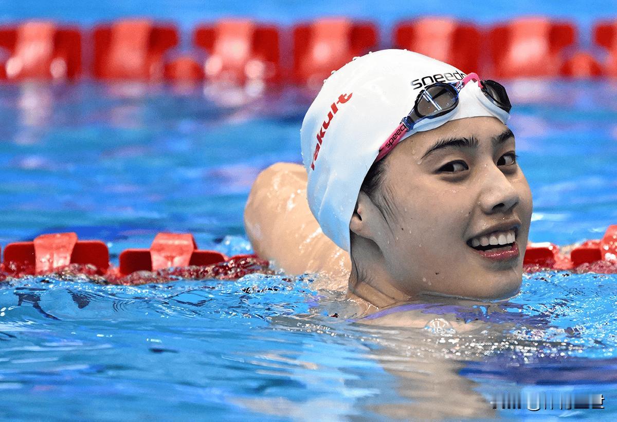 这次游泳全锦赛，张雨霏以4:25.48无缘女子400米自由泳决赛，有点意外。不过