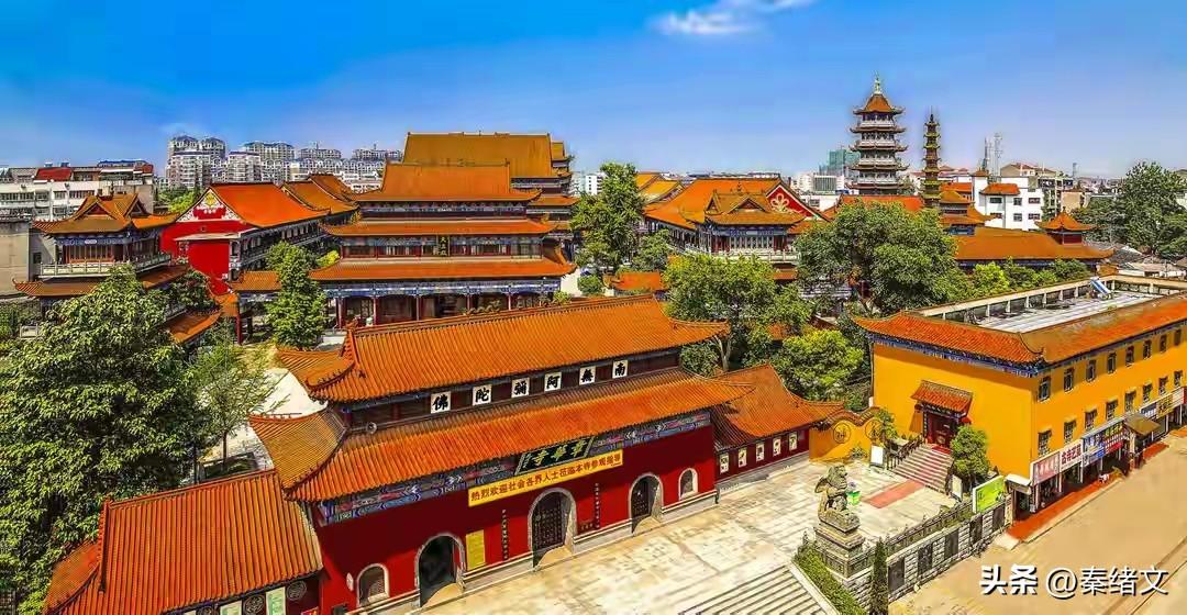 荆州十大地标建筑盘点：外地人不迷路，本地人都认可的城市标志
 
很多人来荆州分不