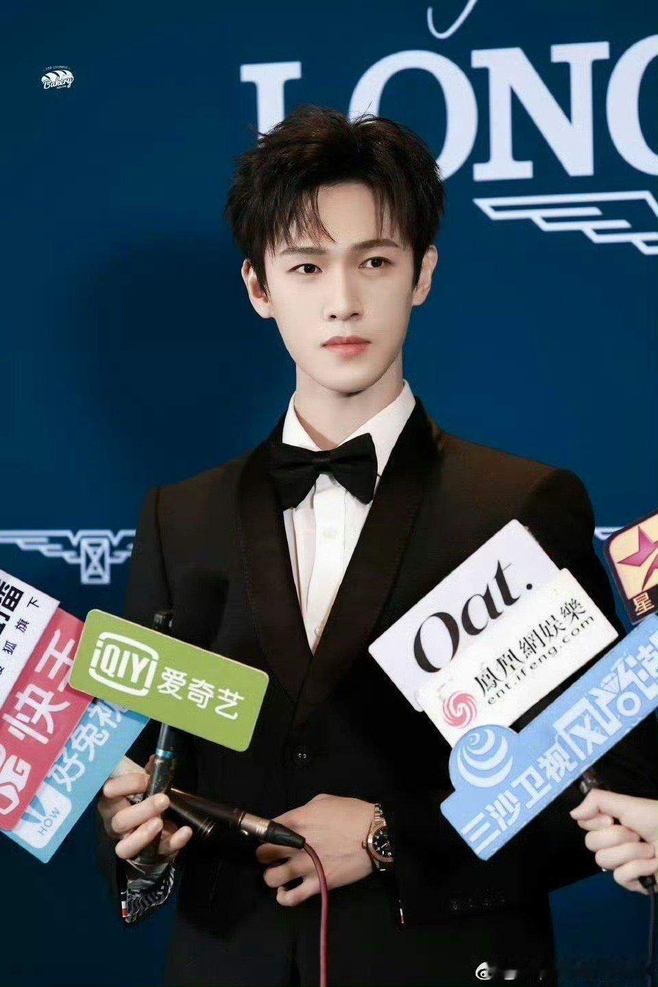 李昀锐 浙江跨晚大漏勺浙江卫视跨年晚会 从“上月中下旬开始准备”到“不止一个舞台