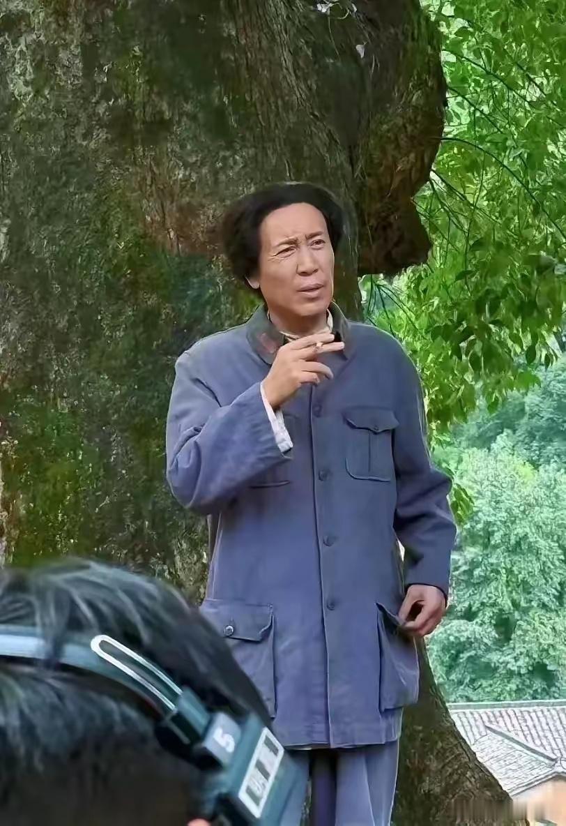 电视剧《伟大的长征》开拍，演员于和伟饰演毛主席，这形象大家认可吗？ ​​​