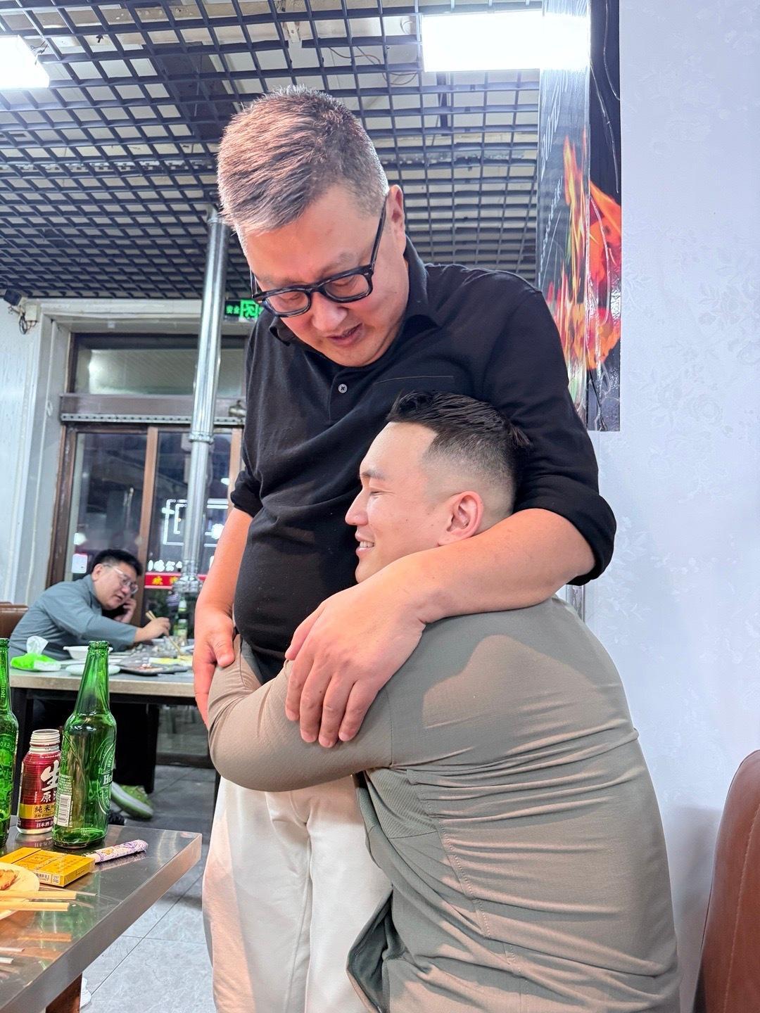 好久没发了捏  lqw是我弟梦女哈[打call] ​​​