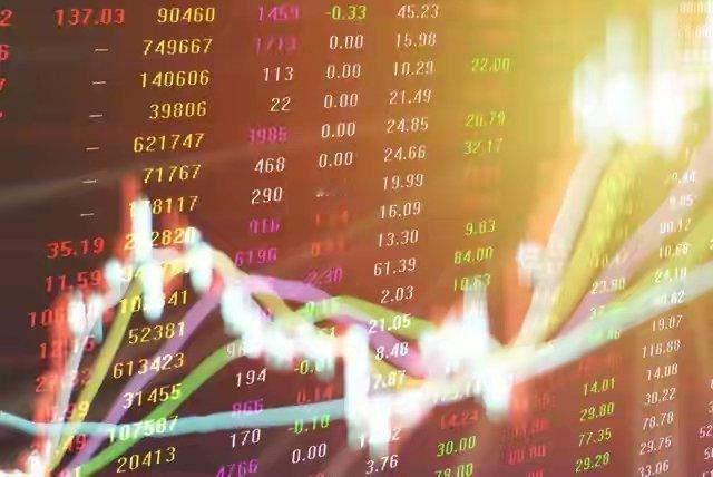 2026财年GPU收入或超5000亿美元 英伟达市值逼近5万亿美元我去，收入3.