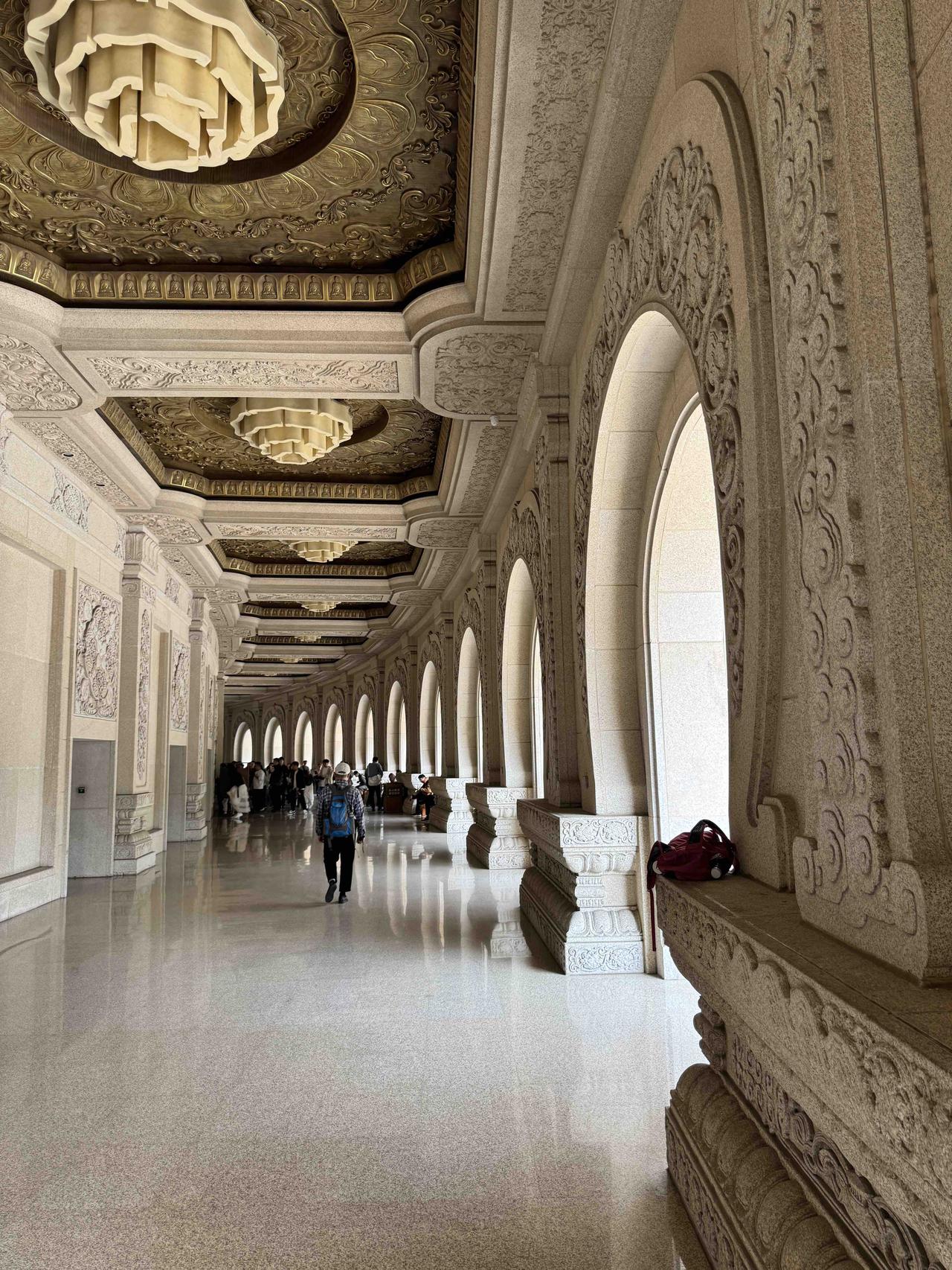 分享一张你在牛首山拍的照片长期供奉世界唯一佛顶骨舍利，特定佛教圣日可瞻礼。