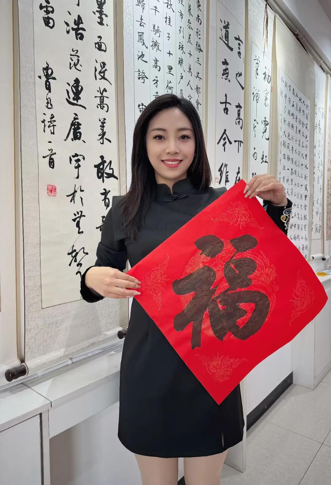 景林送福，巳巳如意