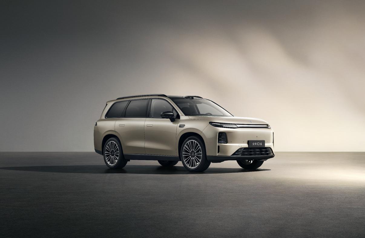 零跑全新C系列上市，全新C10、C11、C16正式上市，指导价12.58万-16