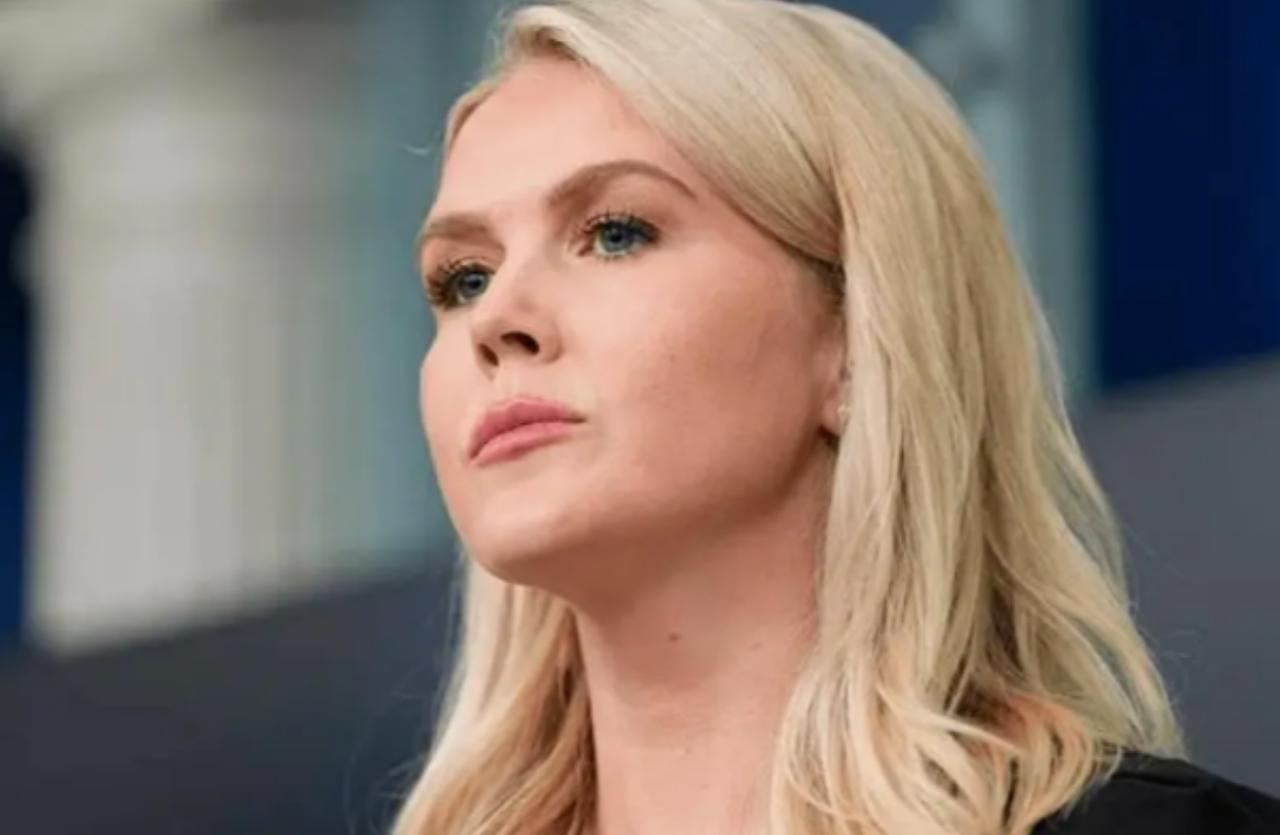 谁能想到，特朗普最信任的女秘书卡罗琳·莱维特，会在全球镜头前直接摆烂。

这场让