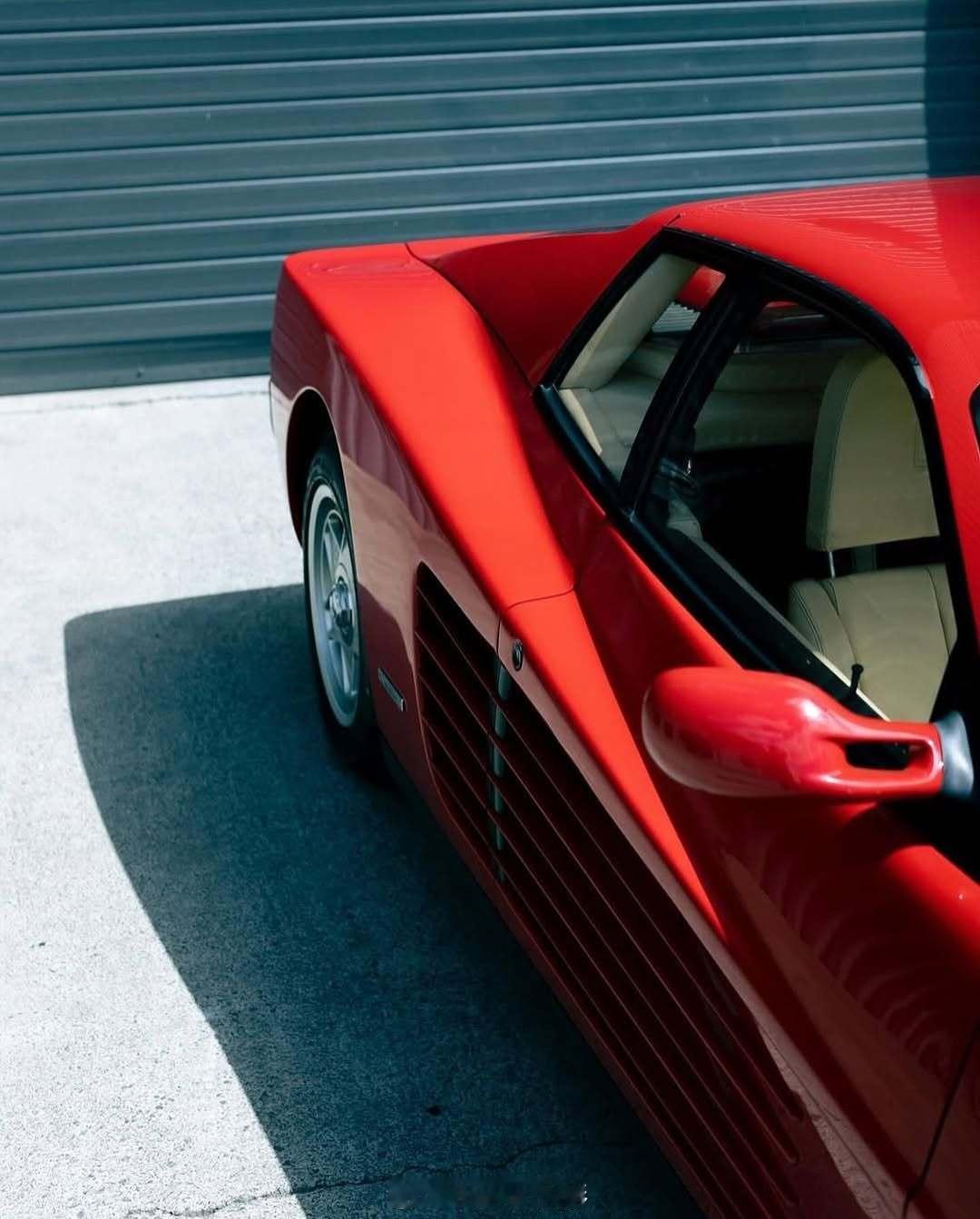 ClassicCars Ferrari Testarossa 512 ​​​