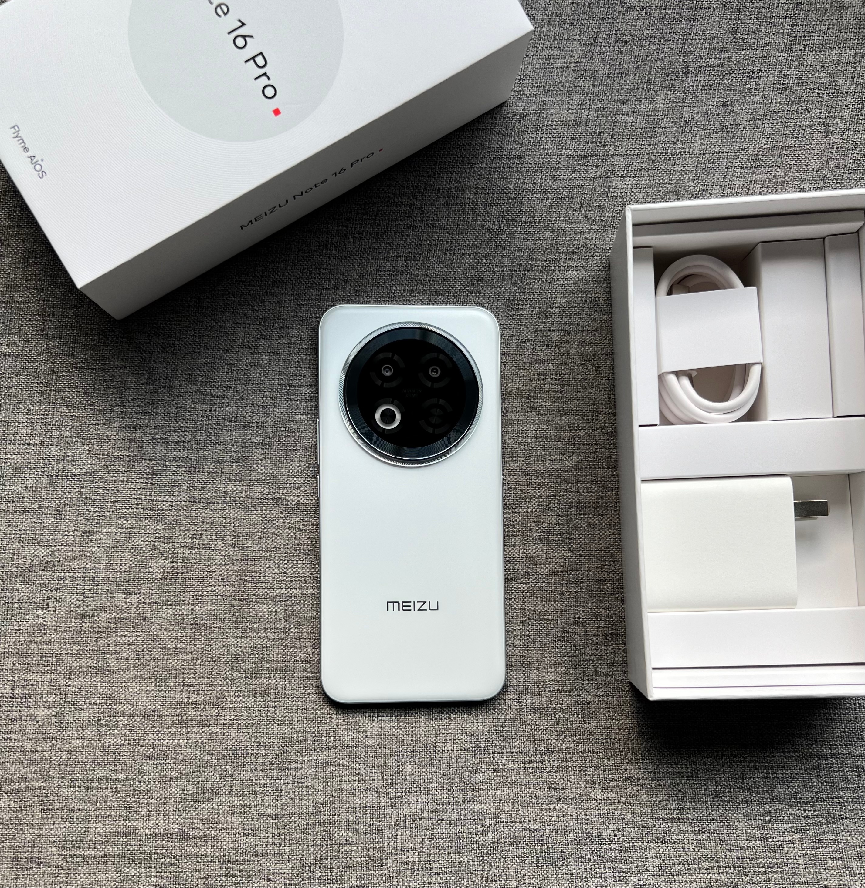 魅族Note16 Pro 16+512G 流云白，99新，盒子配件全套，全国联保