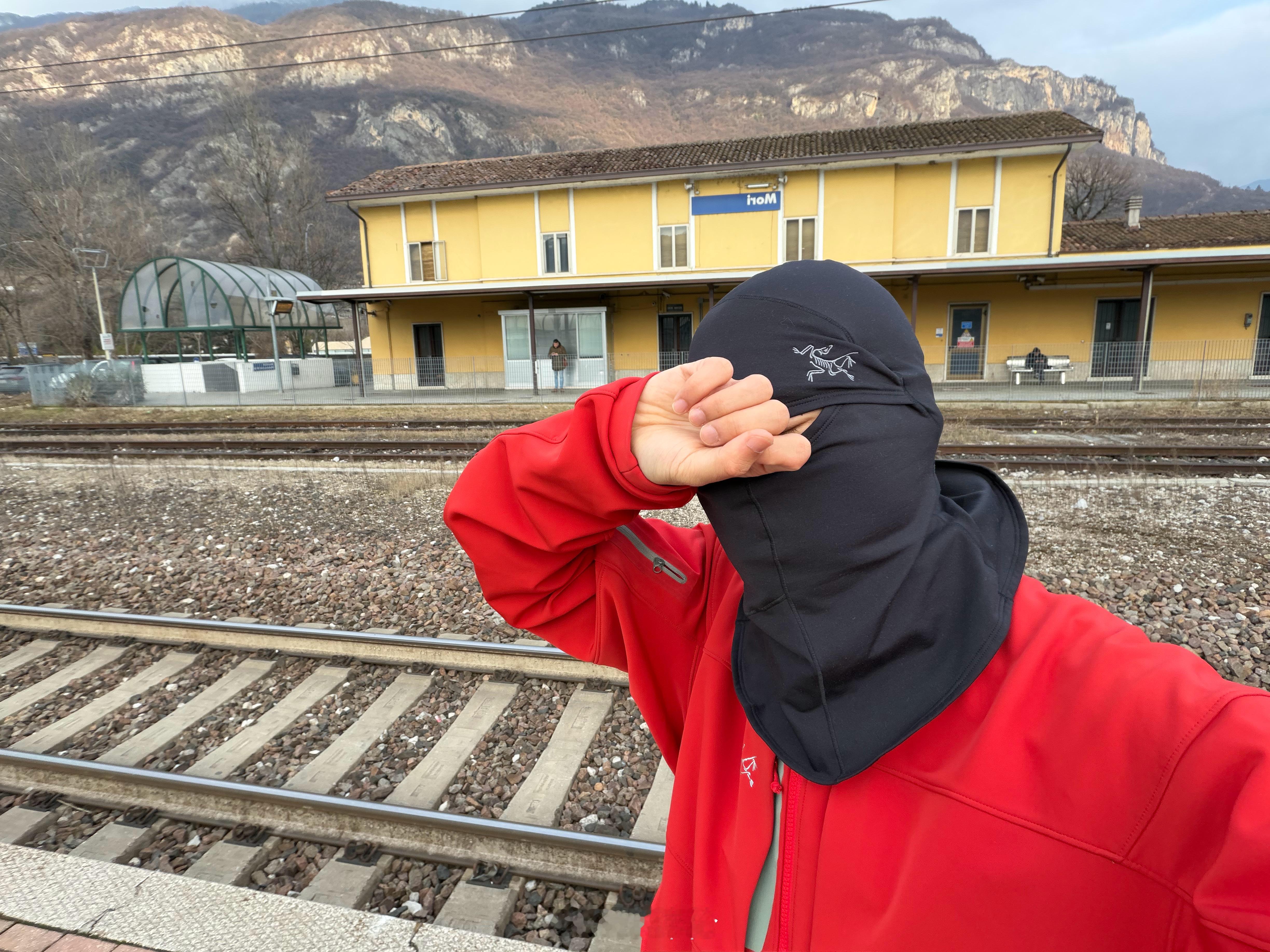 出发雪山，今天看冬季两项米兰冬奥会谷爱凌用神圣的状态完成高难度动作谷爱凌回应特朗