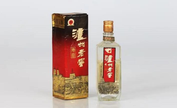 最近比较热门的4款婚宴用酒，喜庆有牌面，你喝过哪款？
在婚礼的喜庆氛围中，一杯美