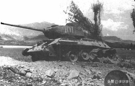 志愿军班长用一箱被所有人嫌弃的缴获品，打退了美军五次冲锋，成了老秃山阵地的救命稻