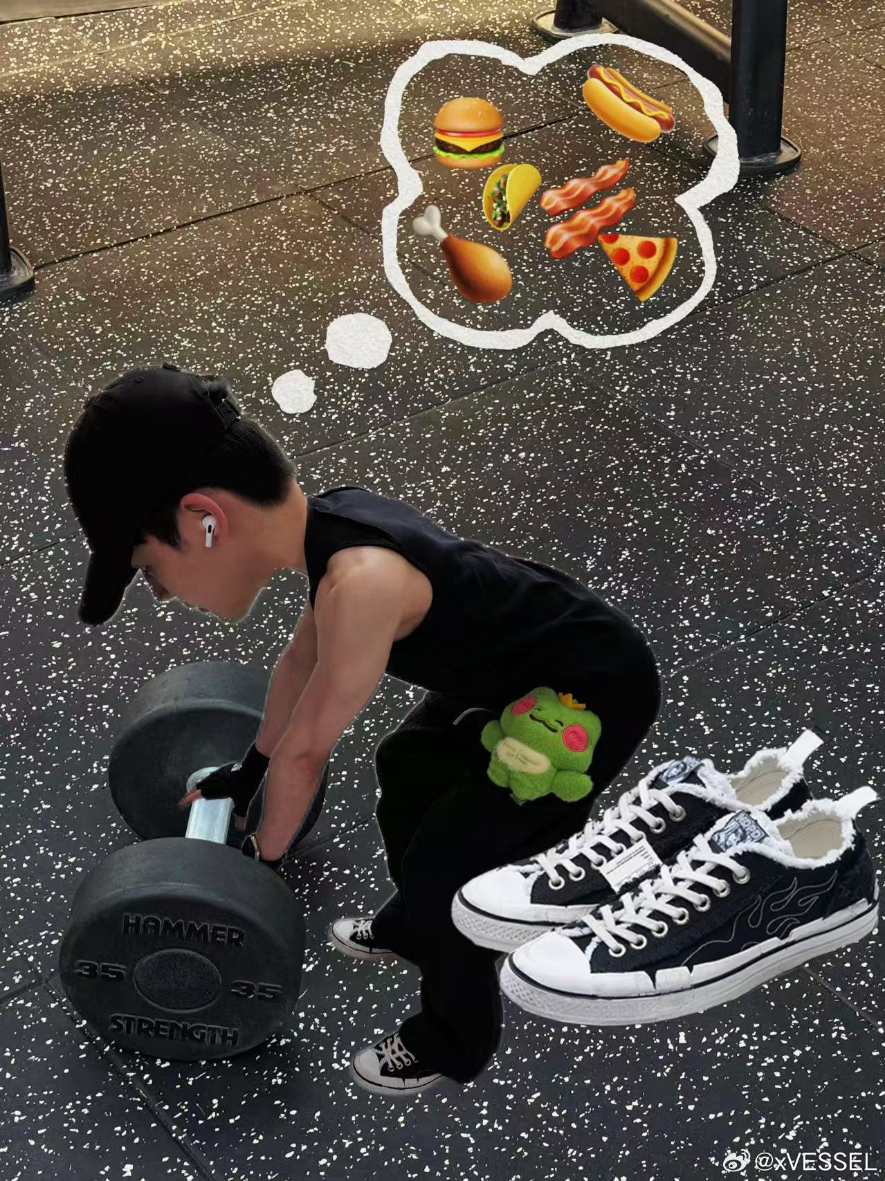 mini版谢兴阳健身🏋️♂️想的都是美食在日常ootd中：上脚【xVESSEL
