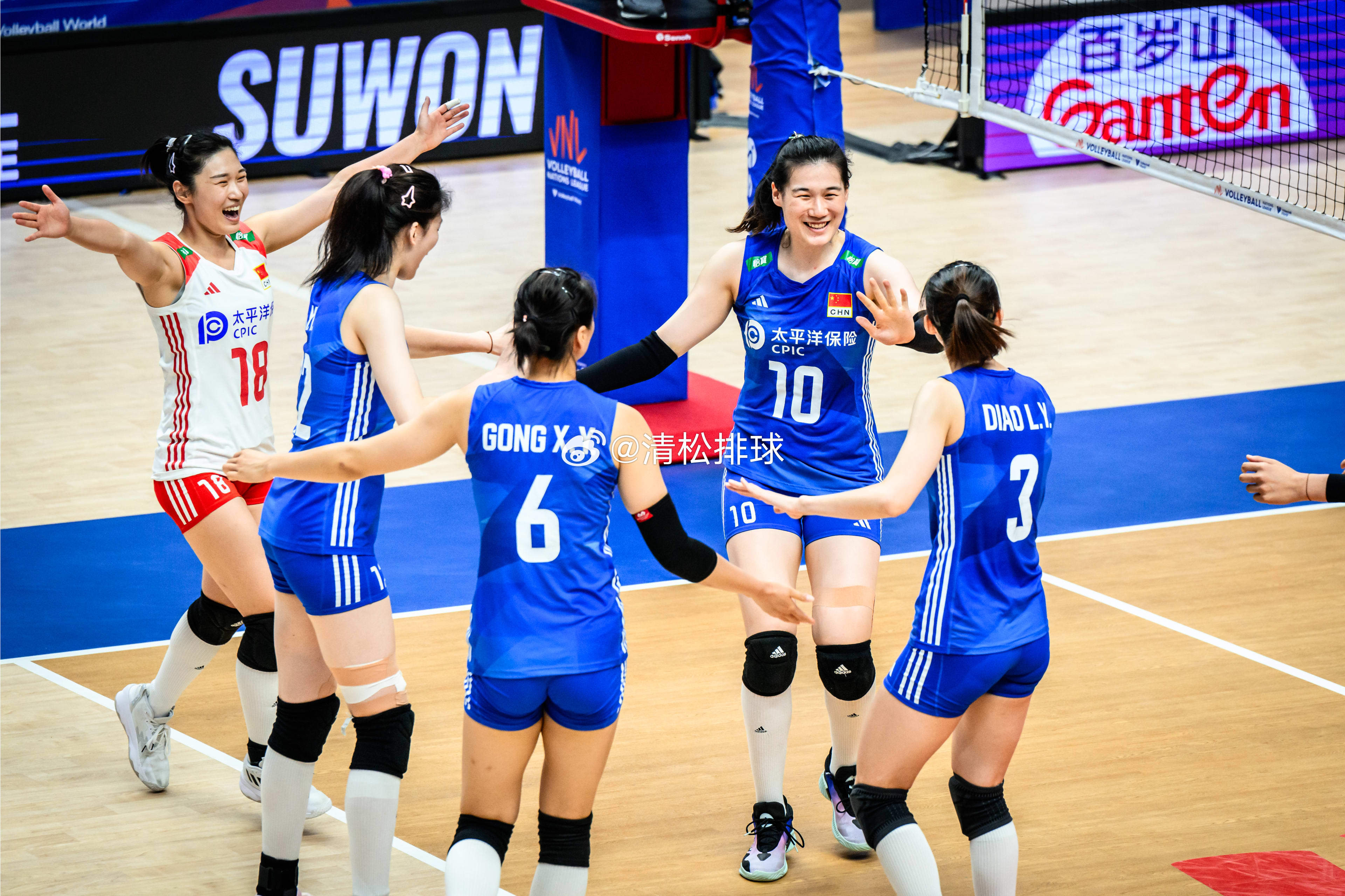 2023年世界女排联赛总决赛半决赛中国女排vs波兰女排第二局：25-23大比分：