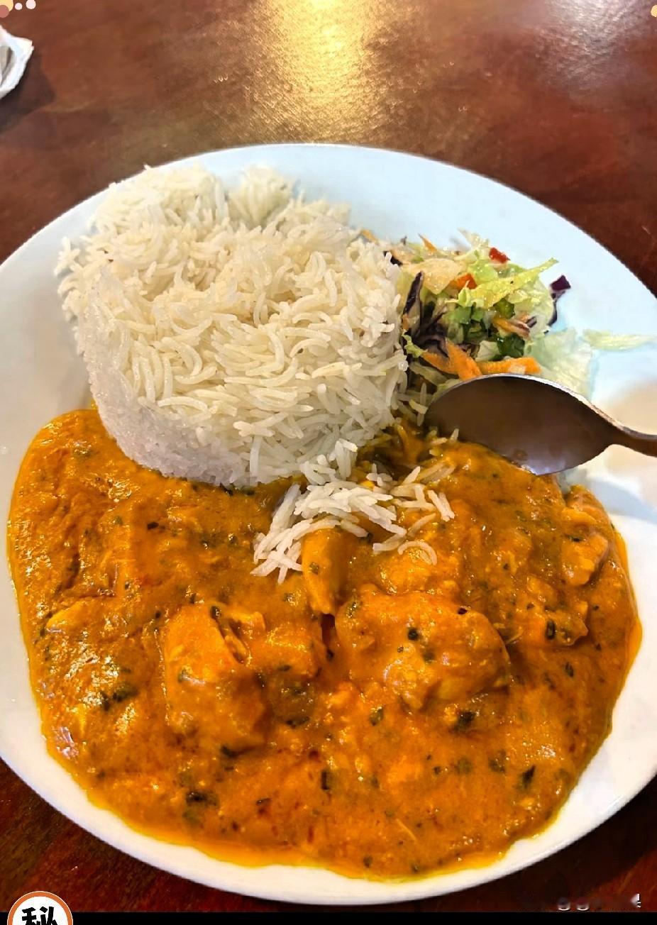 杭州最近突然冒出来好多印度餐厅，打开美团一看，个个都显示“人气爆了”，这事儿我瞅