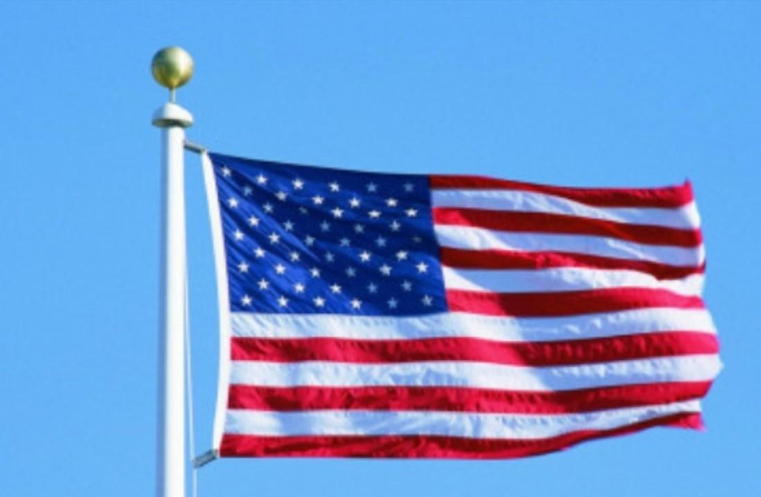 特朗普的死对头南希·佩洛西出来回应了！在枪击事件发生之后，佩洛西发表声明称，在这